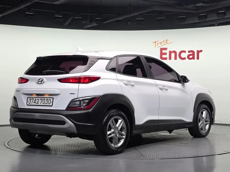 Hyundai Kona 1.6 Turbo 4Wd Smart, снимка 2 - Автомобили и джипове - 56321566