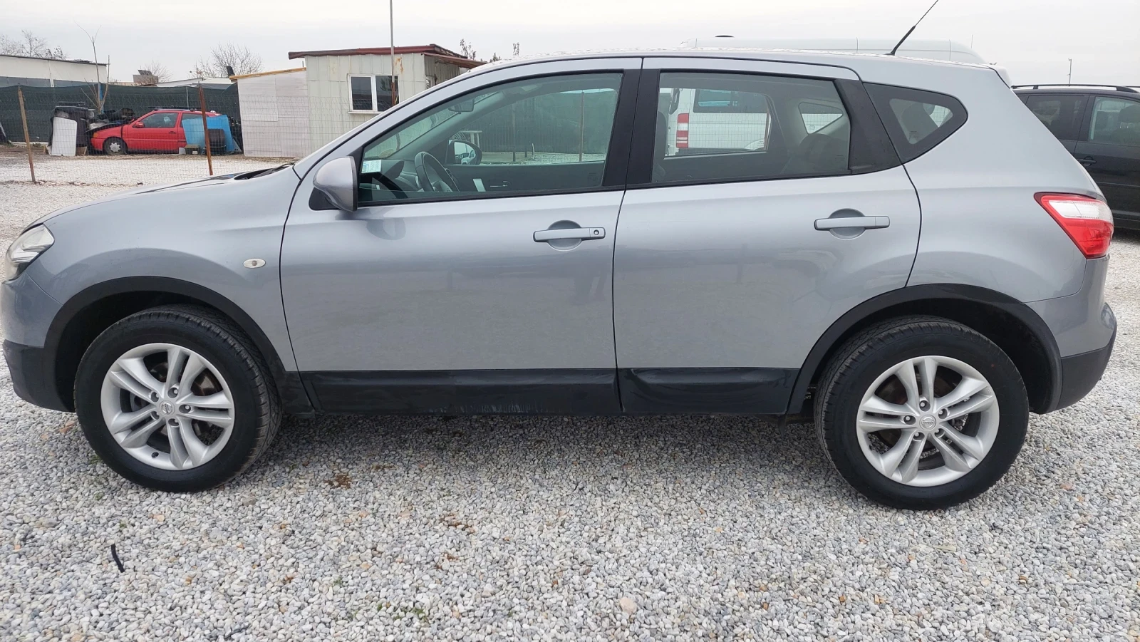 Nissan Qashqai 1.6i NAVI - изображение 5