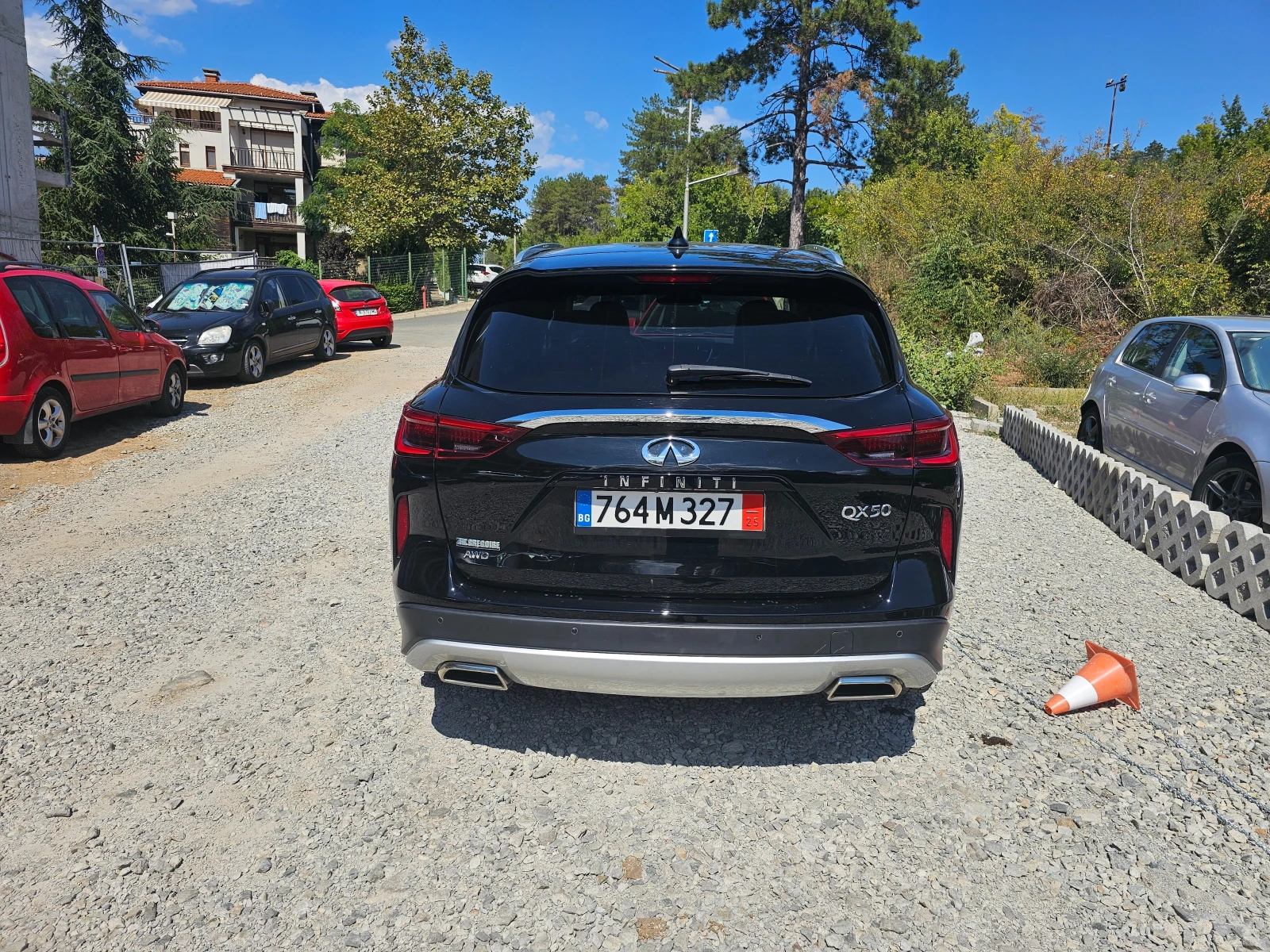Infiniti QX50 ПЕРФЕКТНО СЪСТОЯНИЕ! СПЕШНО-ДОГОВАРЯНЕ! - изображение 2