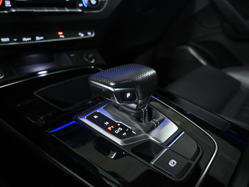 Audi Q5 *  *    *   *  | Mobile.bg   12