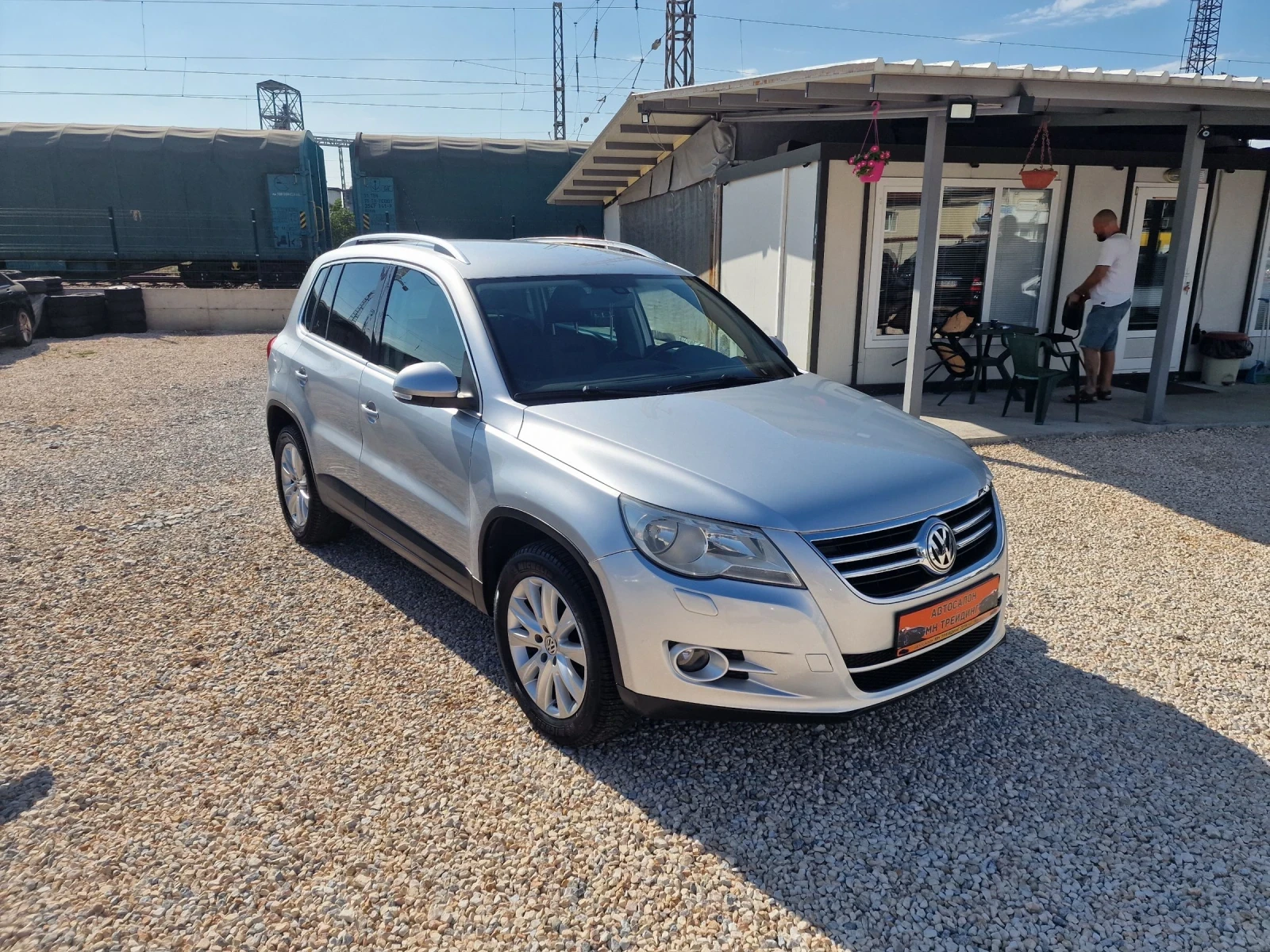 VW Tiguan 2.0 AVTOMAT | Mobile.bg — изображение 3