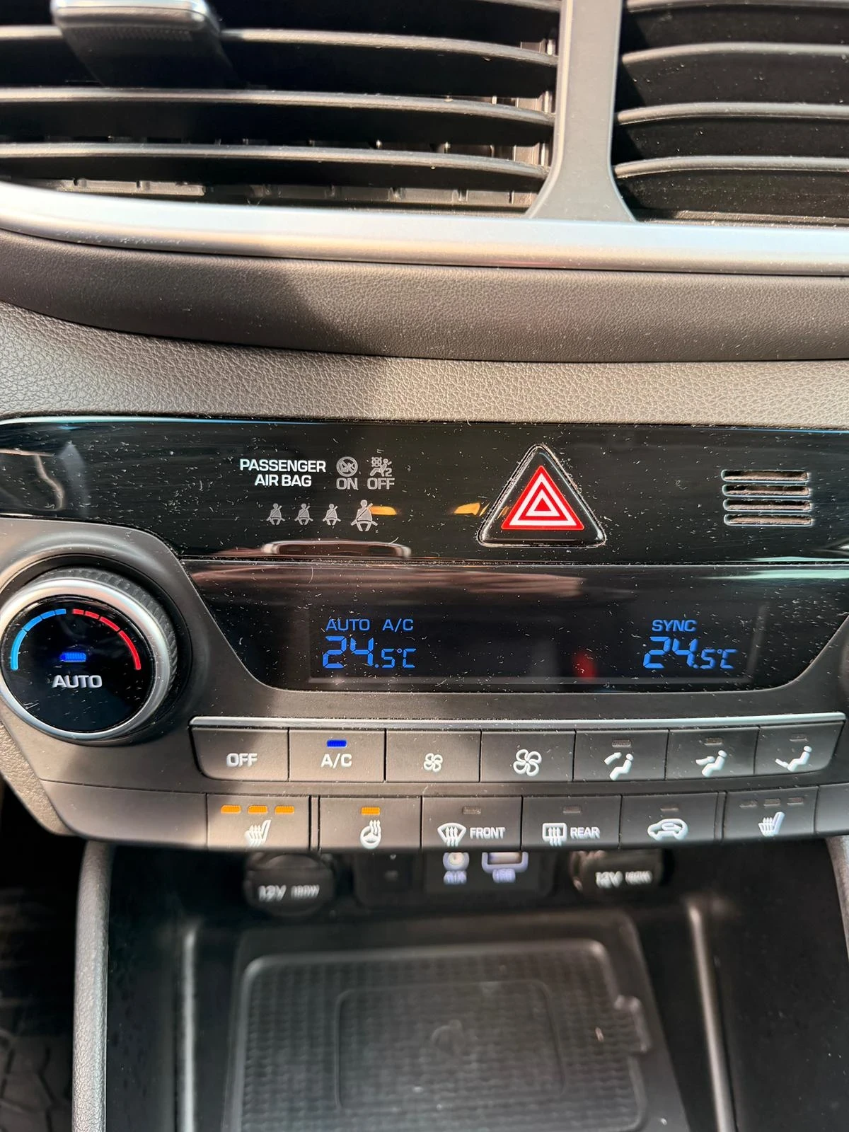 Hyundai Tucson, снимка 9 - Автомобили и джипове - 54189939