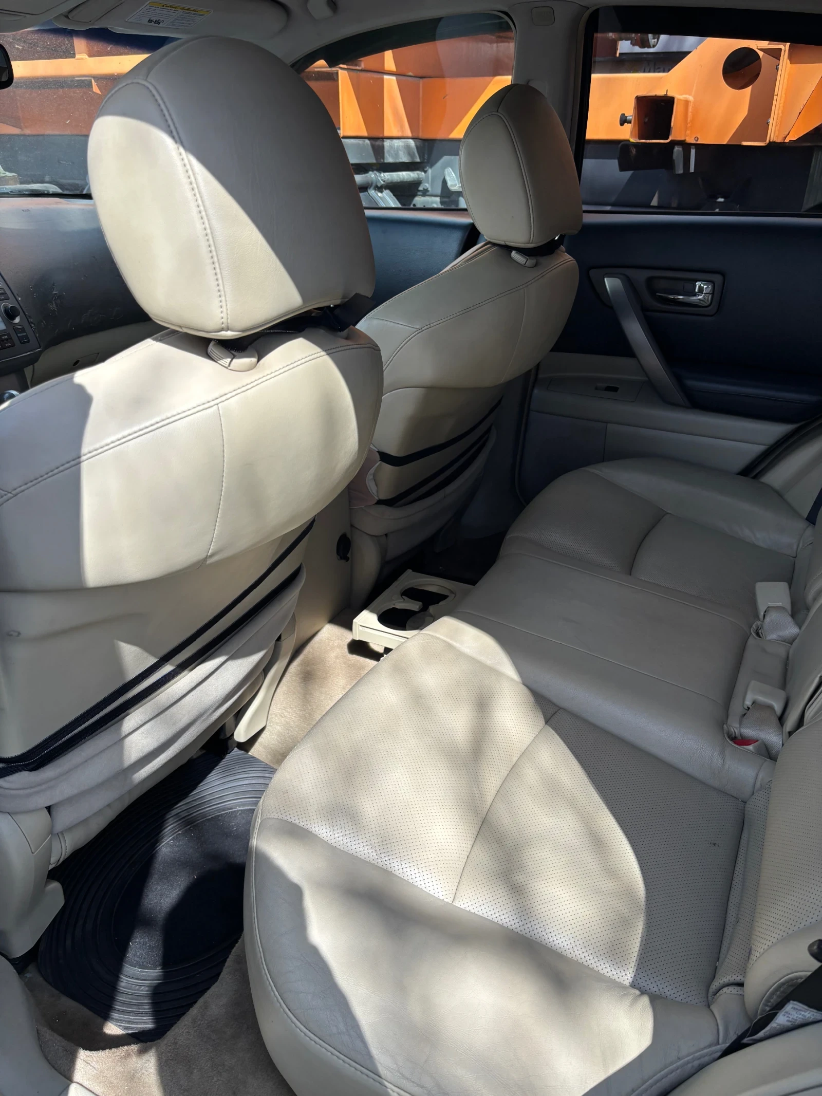 Infiniti Fx 35, снимка 5 - Автомобили и джипове - 54410595