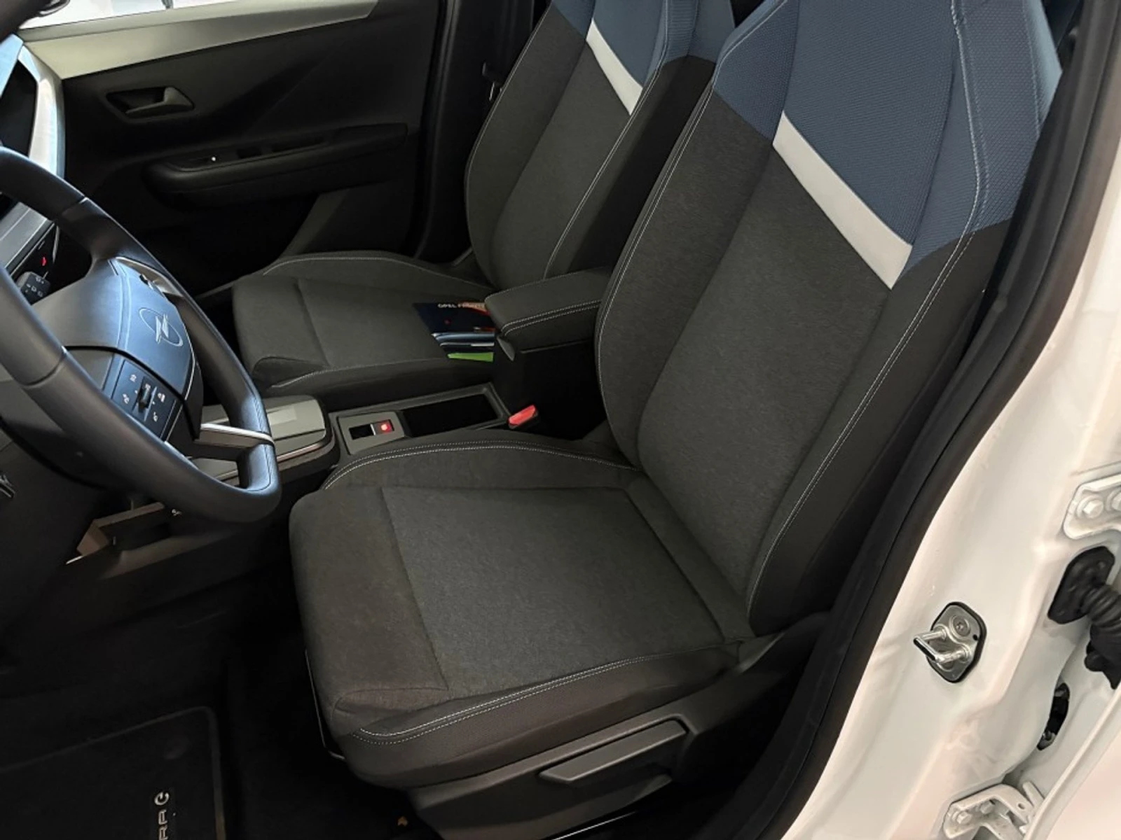Opel Frontera, снимка 9 - Автомобили и джипове - 54428495