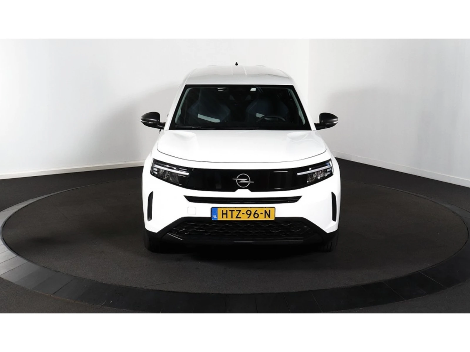 Opel Frontera, снимка 7 - Автомобили и джипове - 54428495