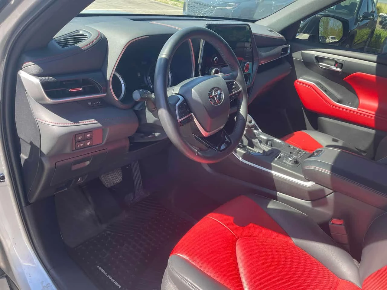 Toyota Highlander * AWD * CARFAX * БЕЗ ПЪРВОНАЧАЛНА ВНОСКА, снимка 5 - Автомобили и джипове - 54687379