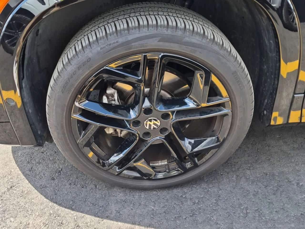 VW Tiguan * COMFORTLINE R LINE BLACK EDITION * CARFAX * , снимка 6 - Автомобили и джипове - 55500689