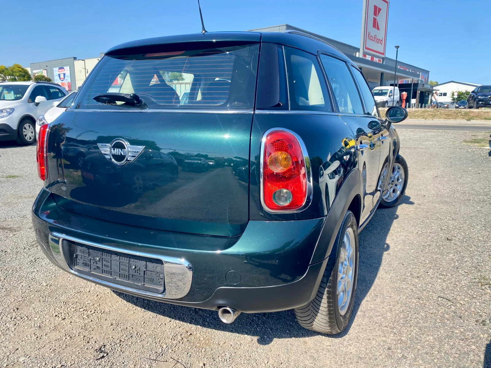 Mini Countryman, снимка 6 - Автомобили и джипове - 55710075