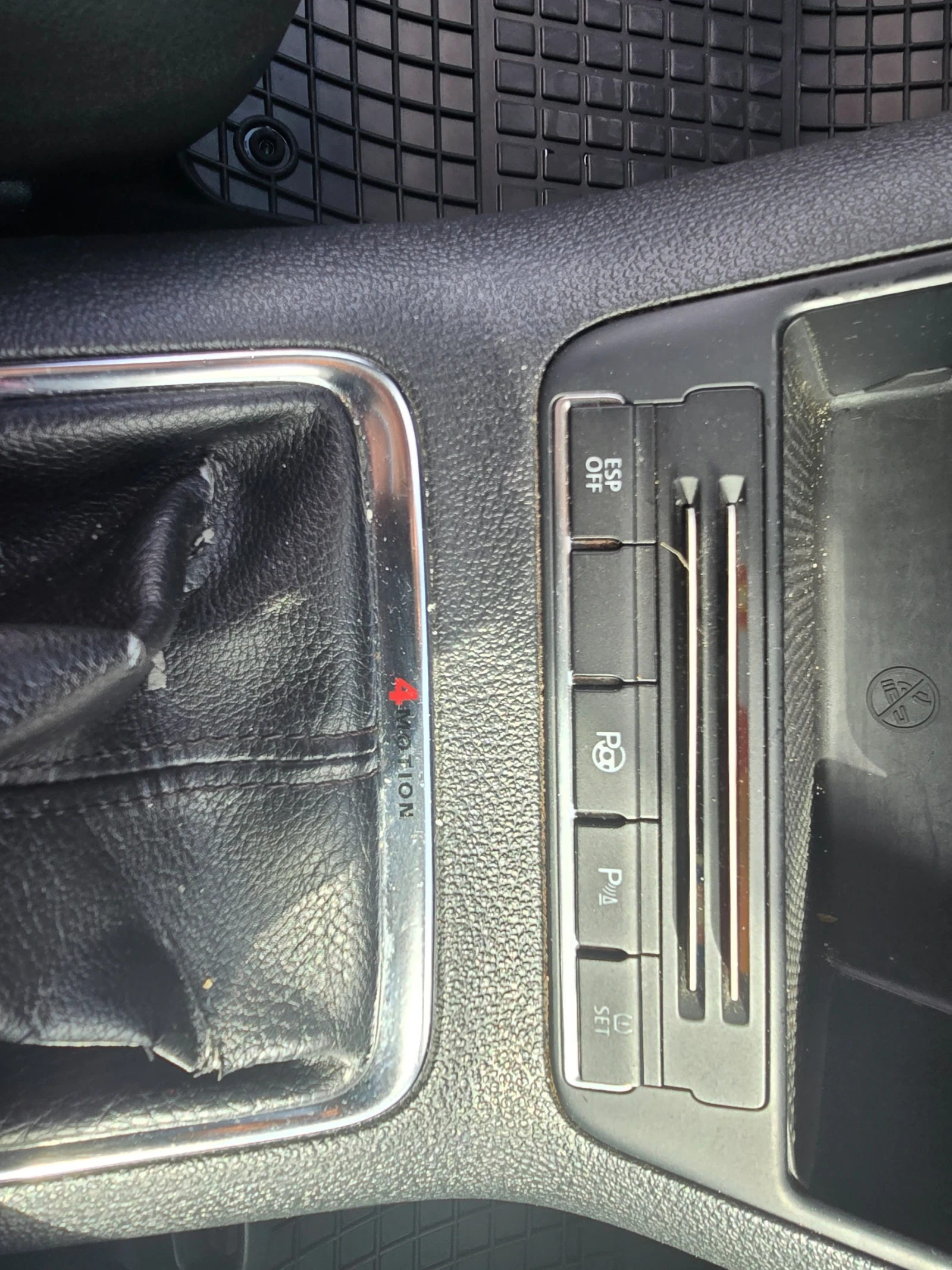 VW Tiguan, снимка 9 - Автомобили и джипове - 56057147