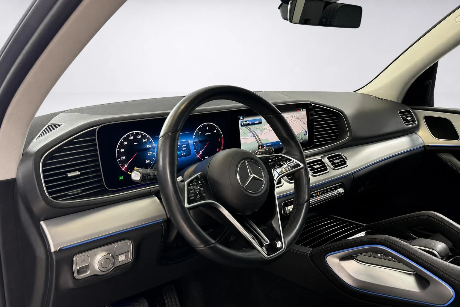 Mercedes-Benz GLE 300, снимка 9 - Автомобили и джипове - 56119606