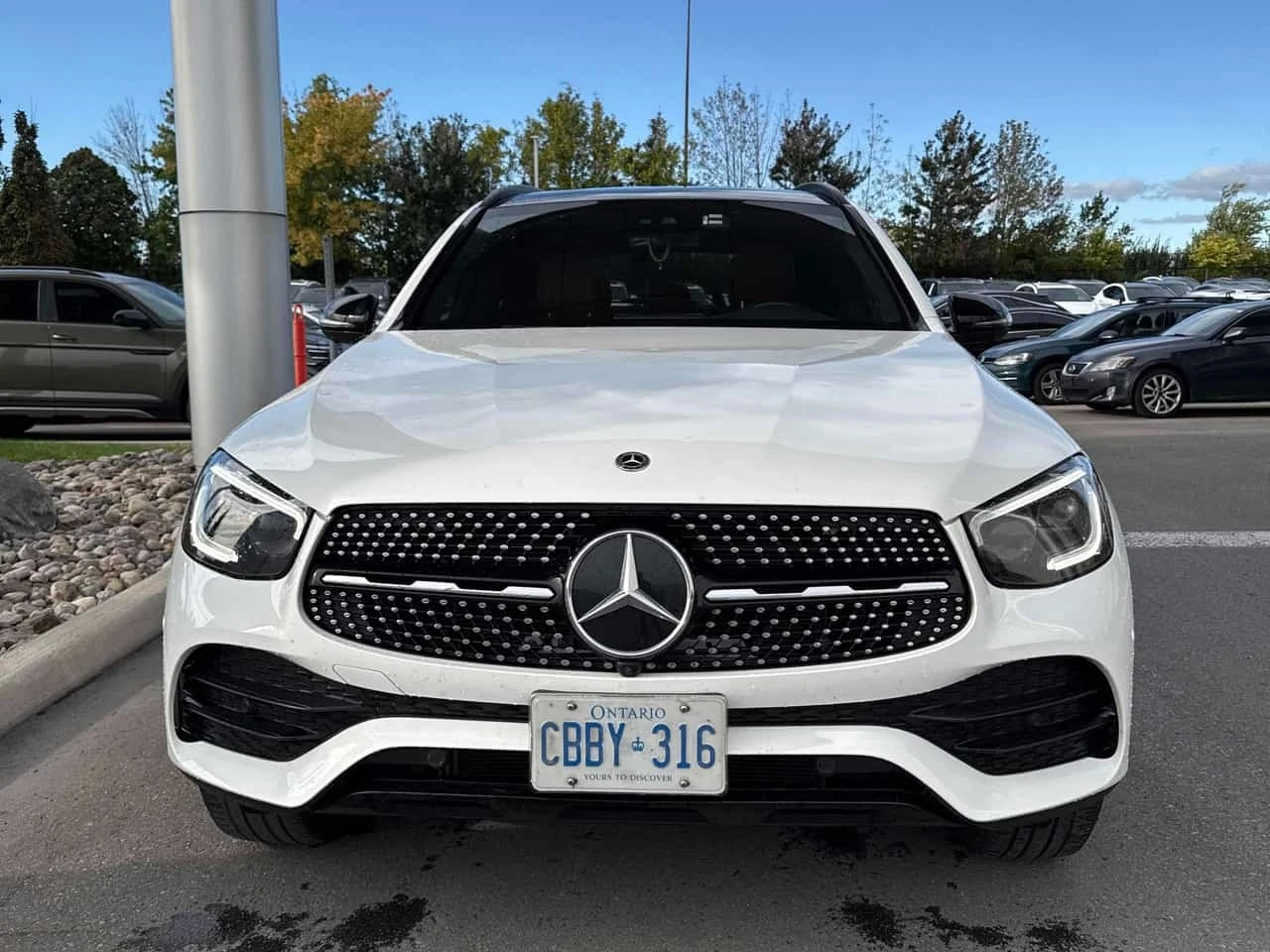 Mercedes-Benz GLC 300 4MATIC | CARFAX | БЕЗ ИНЦИДЕНТИ , снимка 2 - Автомобили и джипове - 56332841