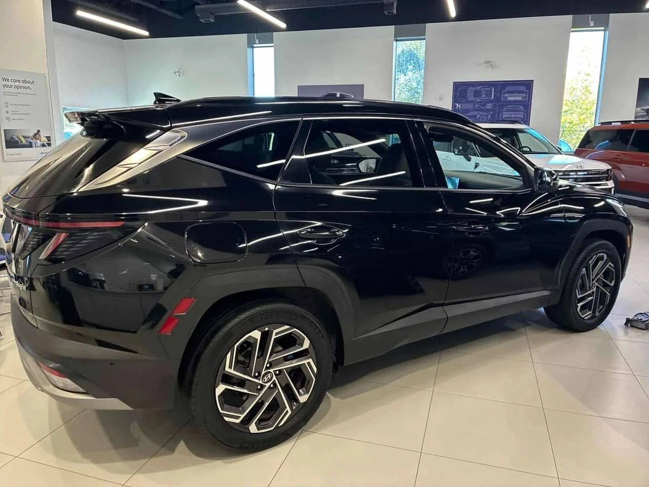 Hyundai Tucson, снимка 4 - Автомобили и джипове - 56684661
