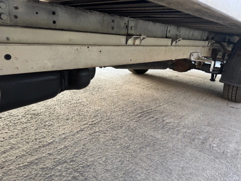 VW Crafter 2.5TDI 109K.S., снимка 9 - Бусове и автобуси - 52511788