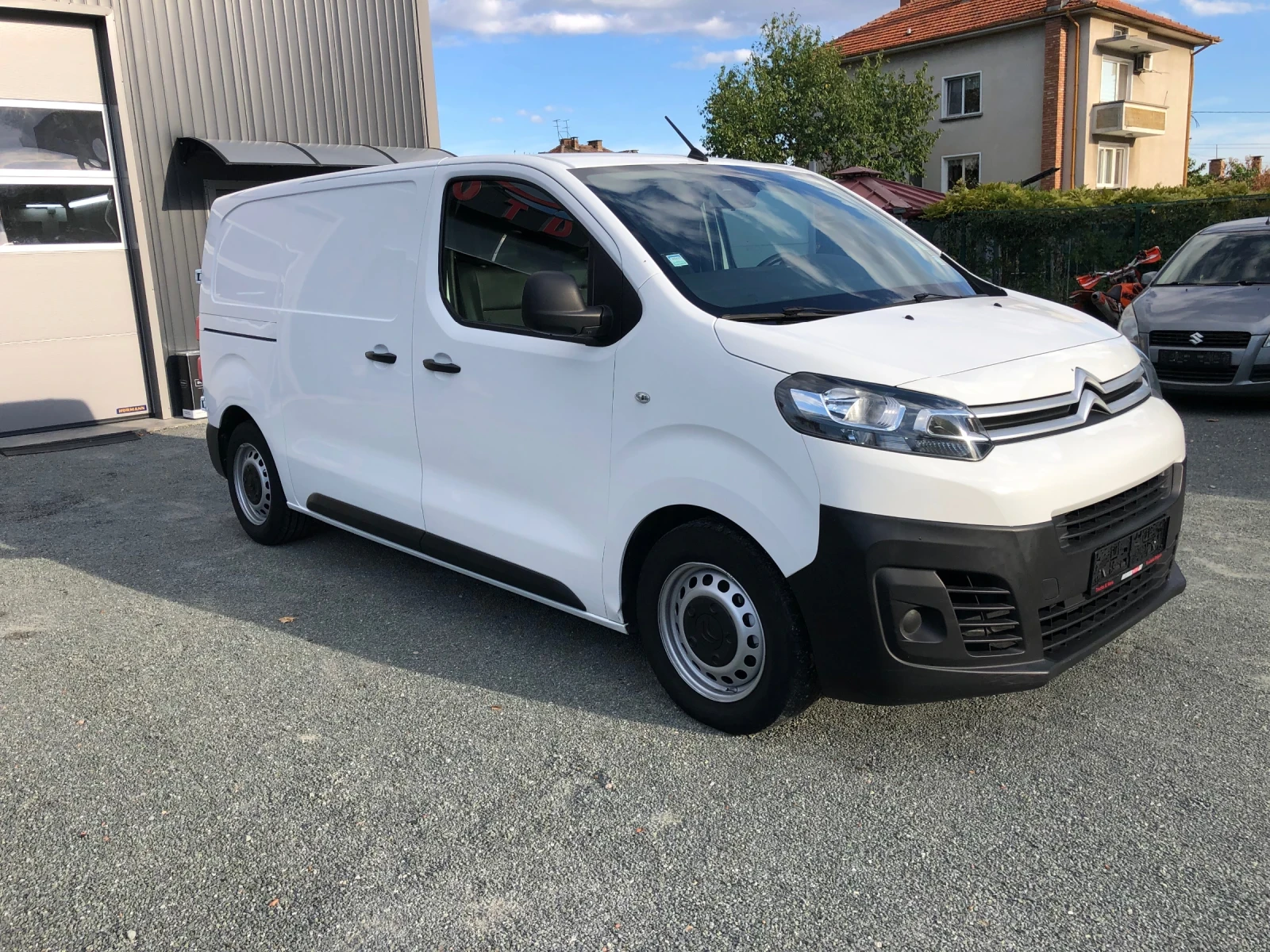 Citroen Jumpy 1.6 Blue HDI, L2, Euro 6b - изображение 3