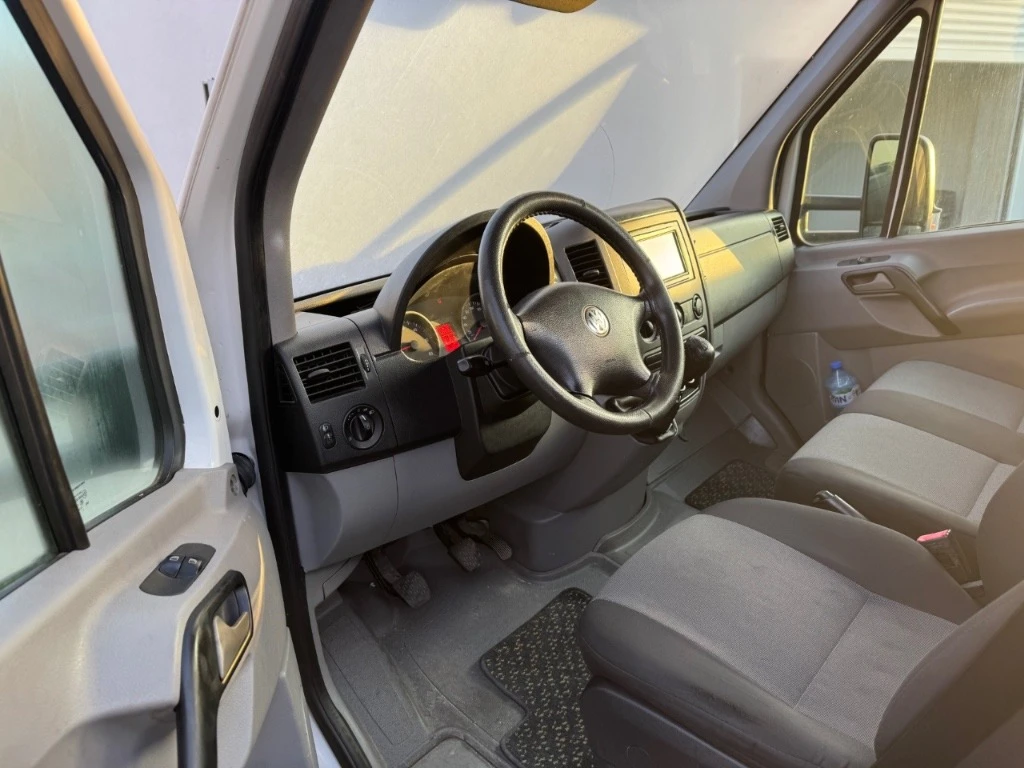 VW Crafter 2.5TDI 109K.S. - изображение 6
