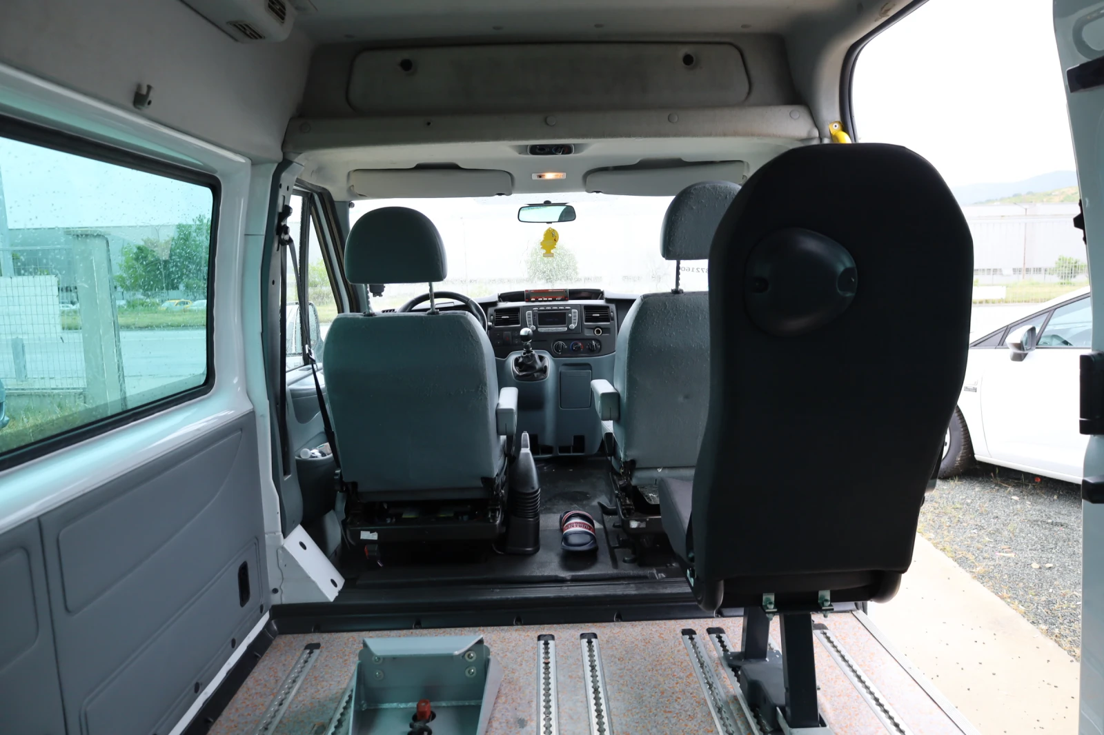 Ford Transit 2.2 d, снимка 9 - Бусове и автобуси - 54959414