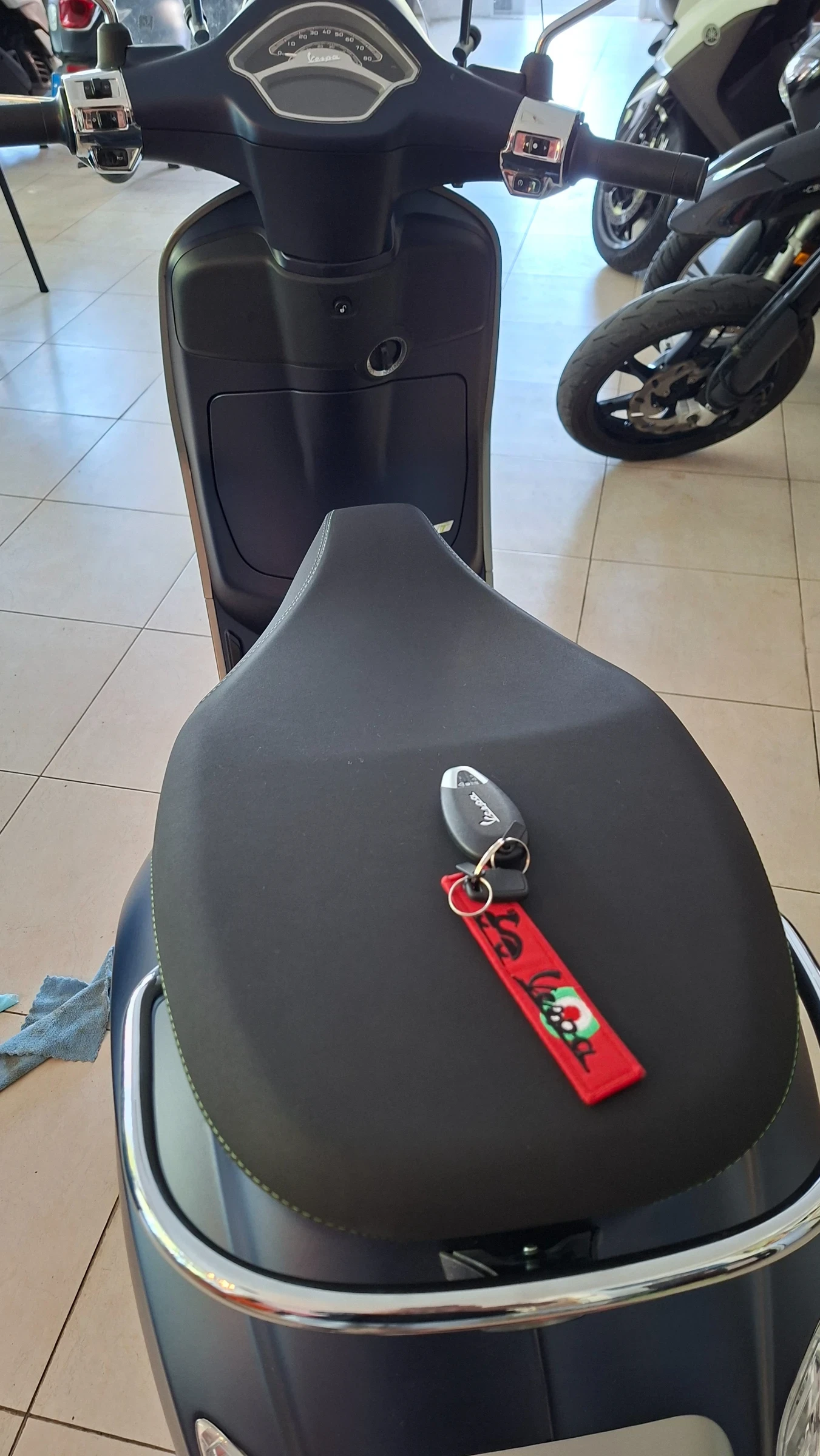Vespa Primavera 50 Tech 2025г., снимка 2 - Мотоциклети и мототехника - 54852933
