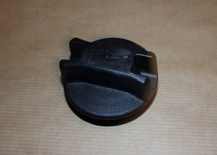 Капачка масло DACIA/INFINITI/NISSAN/RENAULT 152551P110/152564600R