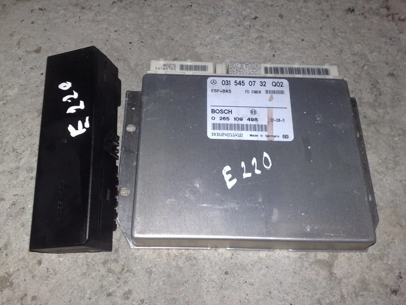 Компютър абс Мерцедес Е220 ЦДИ