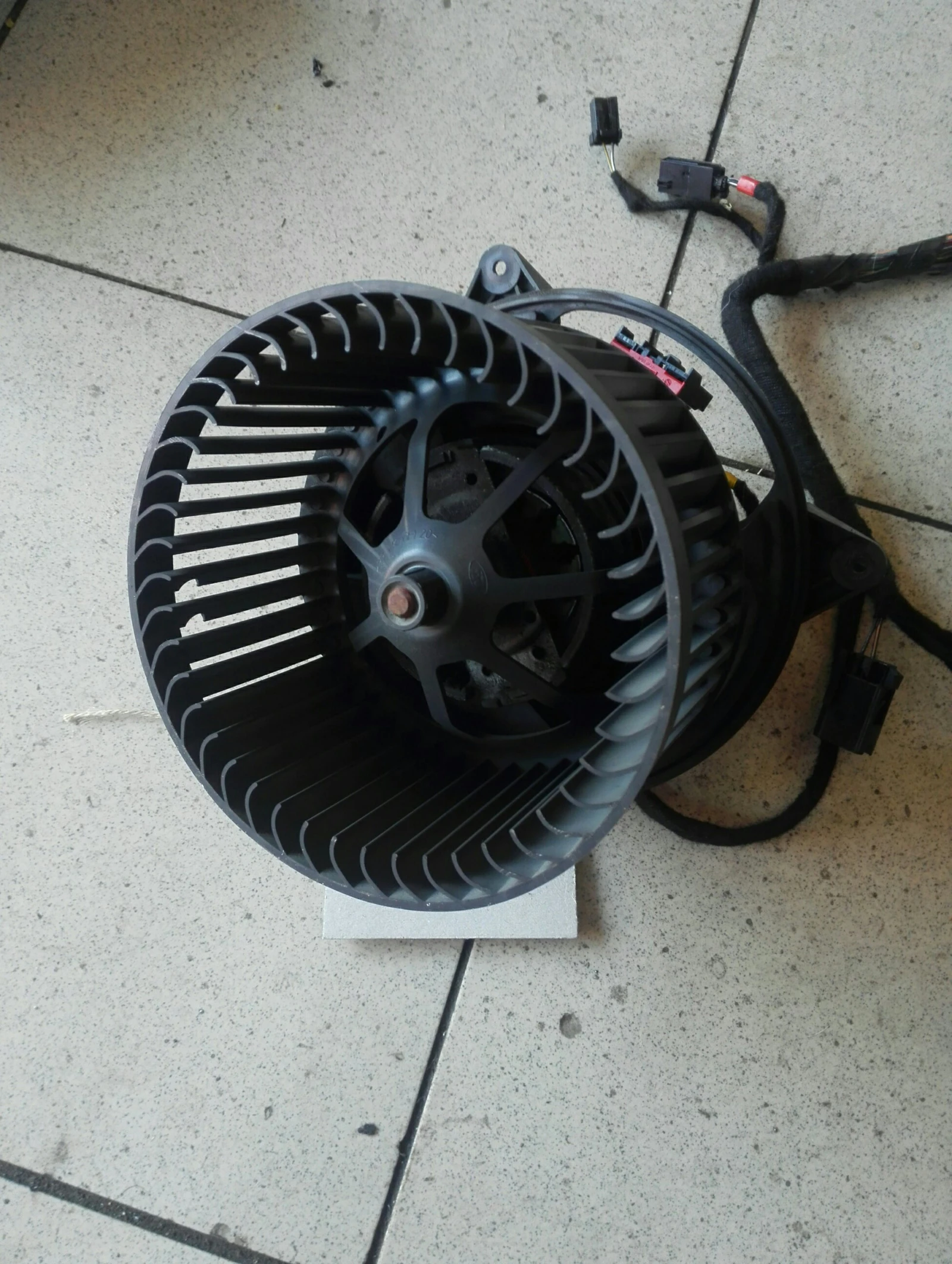 ���������� ����� ���� ������ 2.0���� | Mobile.bg � ����������� 1