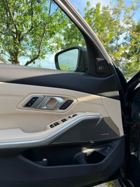 BMW 330, снимка 12
