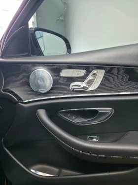 Mercedes-Benz E 300, снимка 13