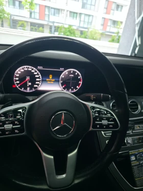 Mercedes-Benz E 300, снимка 11