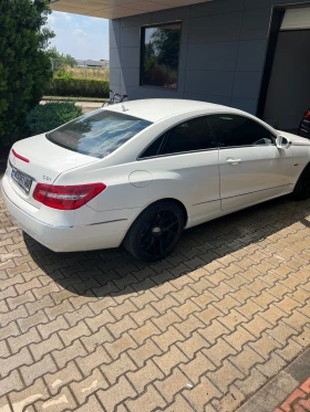 Mercedes-Benz E 250, снимка 4