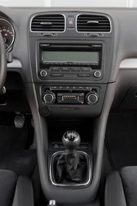 VW Golf 2.0 TDI  - 5800 € / 11343.81 лв. - 27335557 9