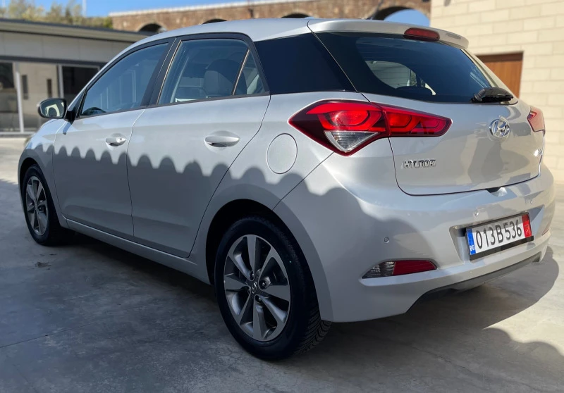 Hyundai I20 1.1 CRDI Euro 6, снимка 3 - Автомобили и джипове - 46355786