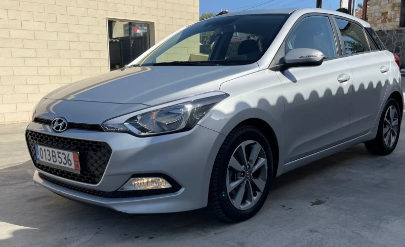 Hyundai I20 1.1 CRDI Euro 6, снимка 2 - Автомобили и джипове - 46355786