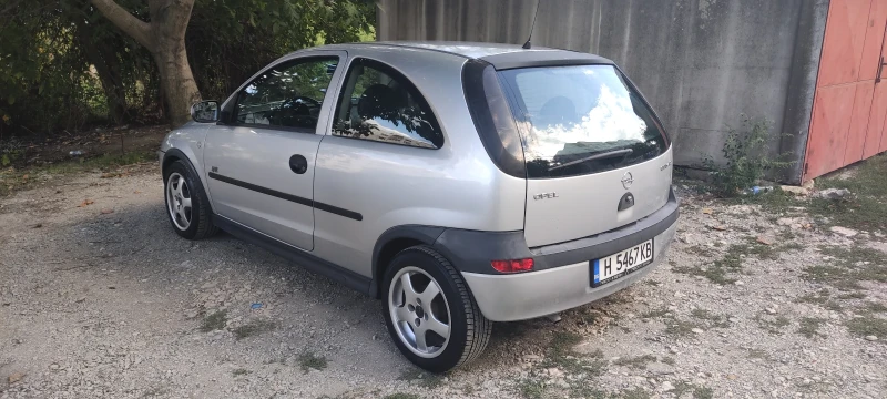 Opel Corsa, снимка 2 - Автомобили и джипове - 47332984