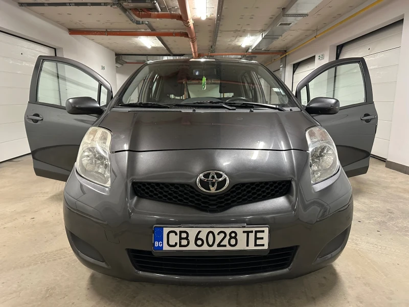 Toyota Yaris 6 скорости, снимка 8 - Автомобили и джипове - 49608190