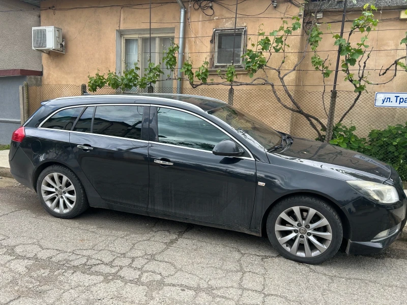 Opel Insignia Инсигния спорт турър СВ, снимка 2 - Автомобили и джипове - 51822086