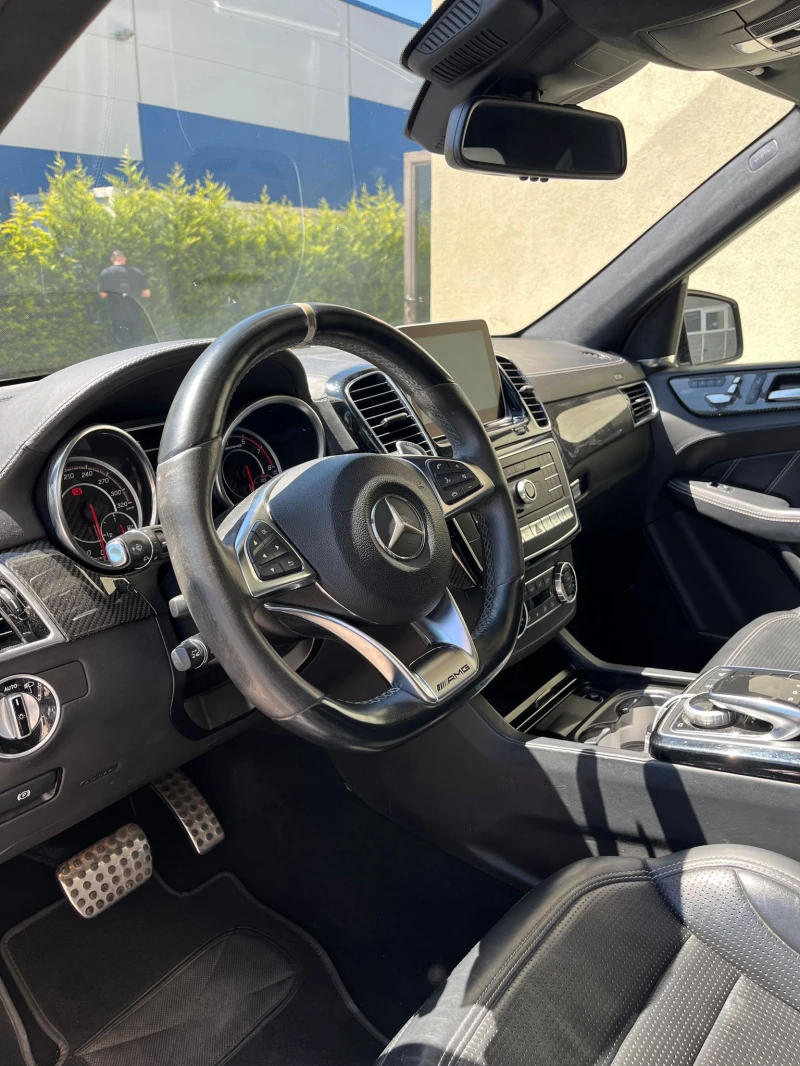 Mercedes-Benz GLE 63S AMG, снимка 8 - Автомобили и джипове - 52695783