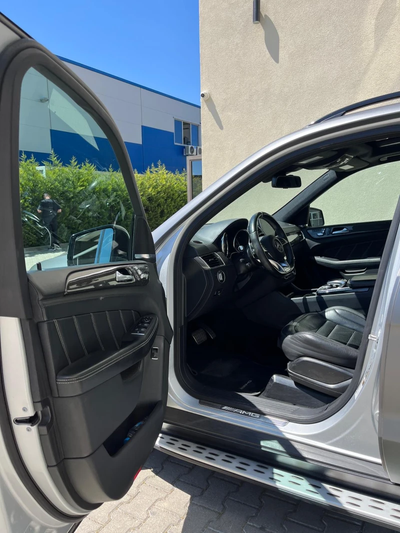 Mercedes-Benz GLE 63S AMG, снимка 16 - Автомобили и джипове - 52695783