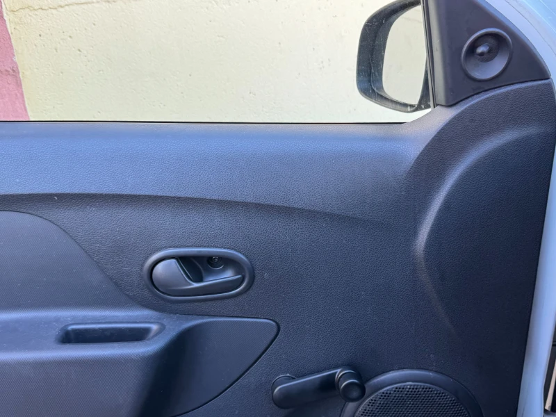 Dacia Sandero, снимка 14 - Автомобили и джипове - 52450925