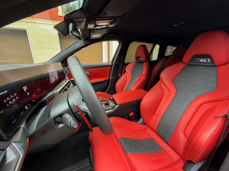 BMW M3 Competition* xDrive* Touring* FrozenBlack* Ceramic, снимка 9 - Автомобили и джипове - 52042643