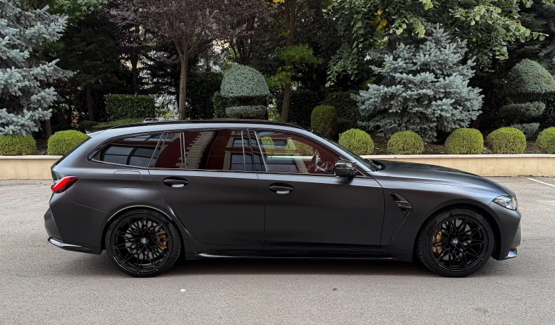 BMW M3 Competition* xDrive* Touring* FrozenBlack* Ceramic, снимка 8 - Автомобили и джипове - 52042643