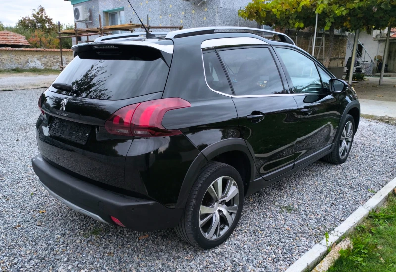 Peugeot 2008 130кс, 6ск , панорама, навигация, камера, кожа, снимка 3 - Автомобили и джипове - 52542774