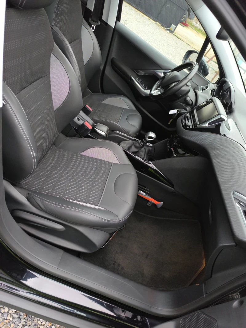 Peugeot 2008 130кс, 6ск , панорама, навигация, камера, кожа, снимка 11 - Автомобили и джипове - 52542774