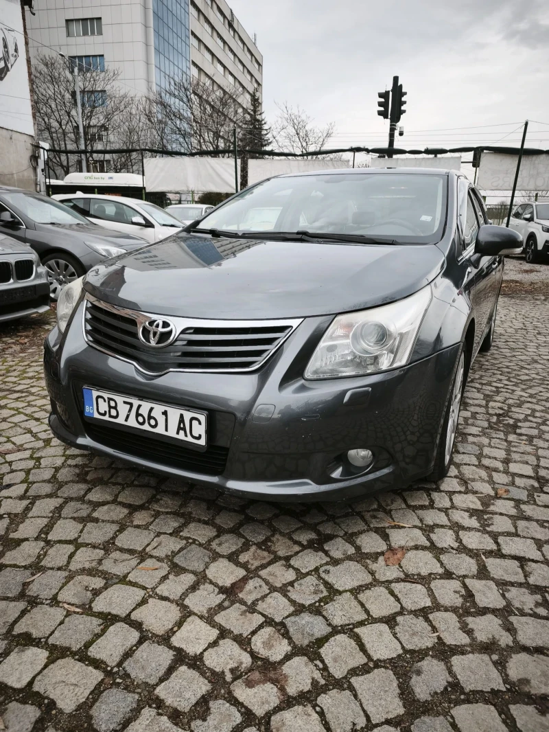 Toyota Avensis 2.0 Бензин/Авоматик