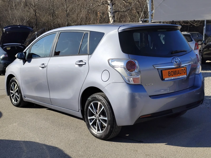 Toyota Verso 1.6VVT-i* FACE* 7 MECTA* EURO5B* NAVI* CAMERA* , снимка 5 - Автомобили и джипове - 52802073