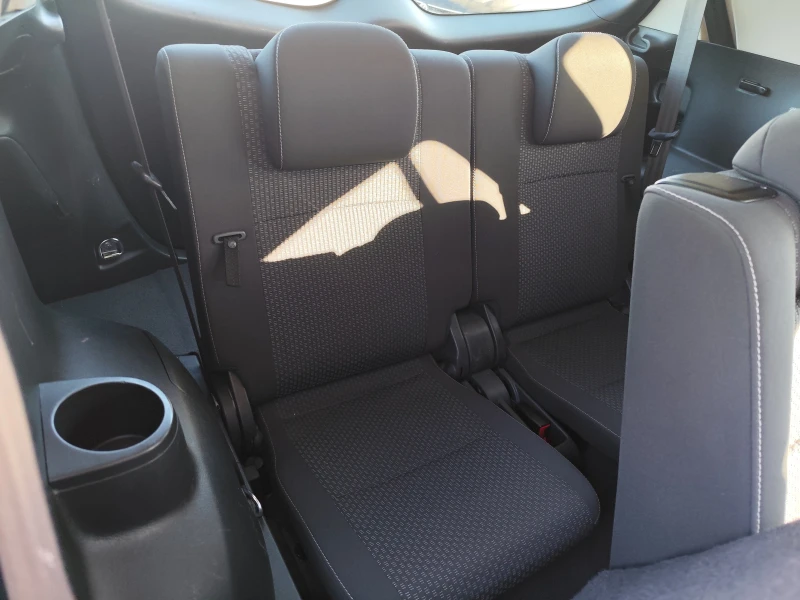 Toyota Verso 1.6VVT-i* FACE* 7 MECTA* EURO5B* NAVI* CAMERA* , снимка 11 - Автомобили и джипове - 52802073