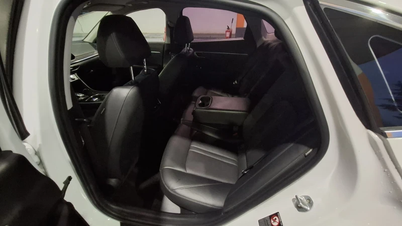 Hyundai Sonata 2.0 ТОП, снимка 12 - Автомобили и джипове - 52859500