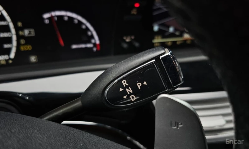 Mercedes-Benz S 63 AMG, снимка 9 - Автомобили и джипове - 52908643