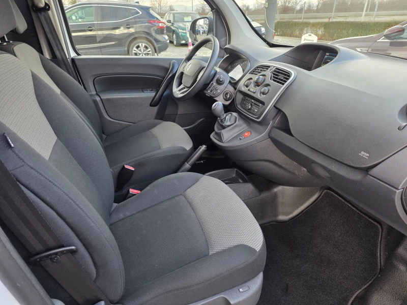 Renault Kangoo MAXI dCi 95к.с. / 6ск., снимка 14 - Автомобили и джипове - 53499098