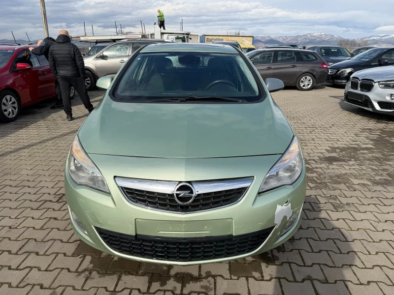 Opel Astra 1.7CDTI EURO 5, снимка 3 - Автомобили и джипове - 53564492