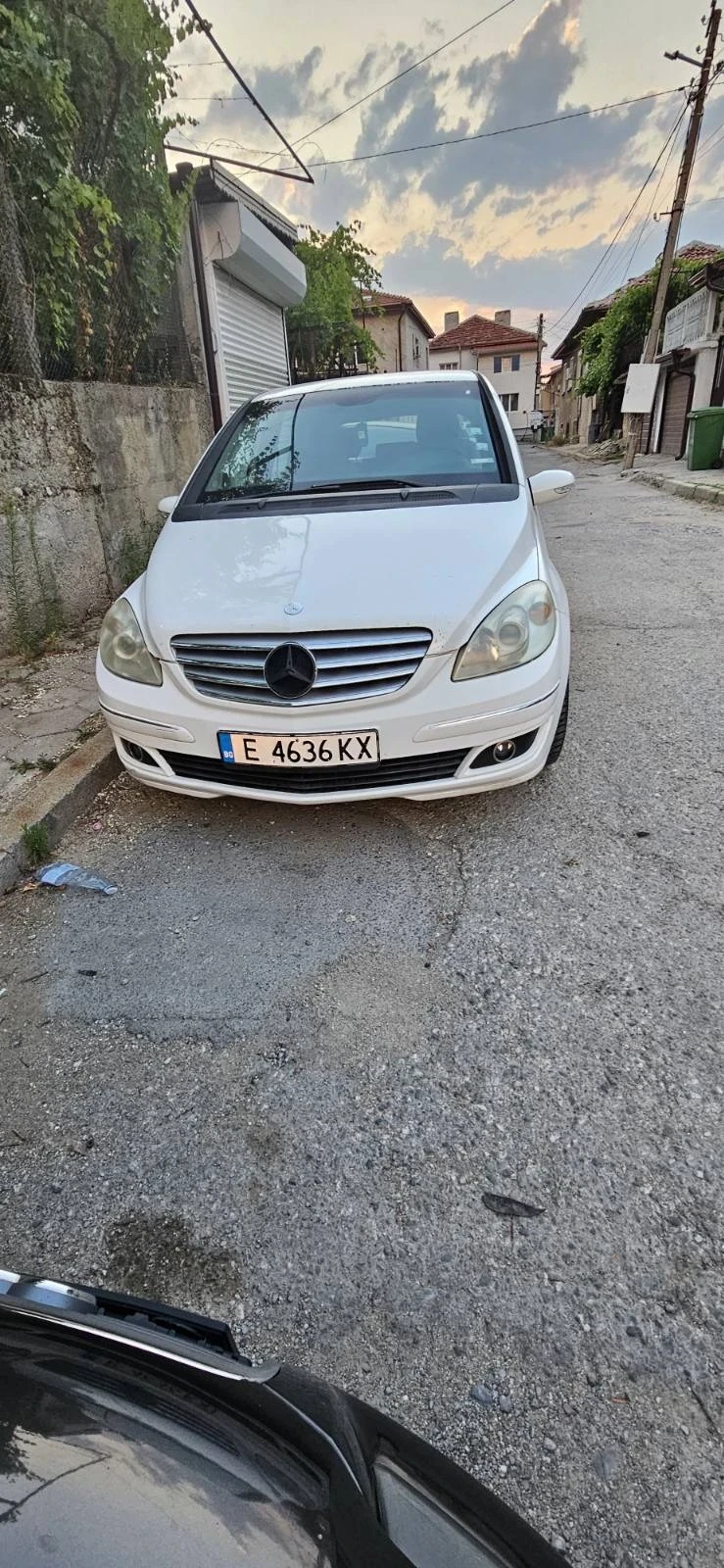Mercedes-Benz B 200