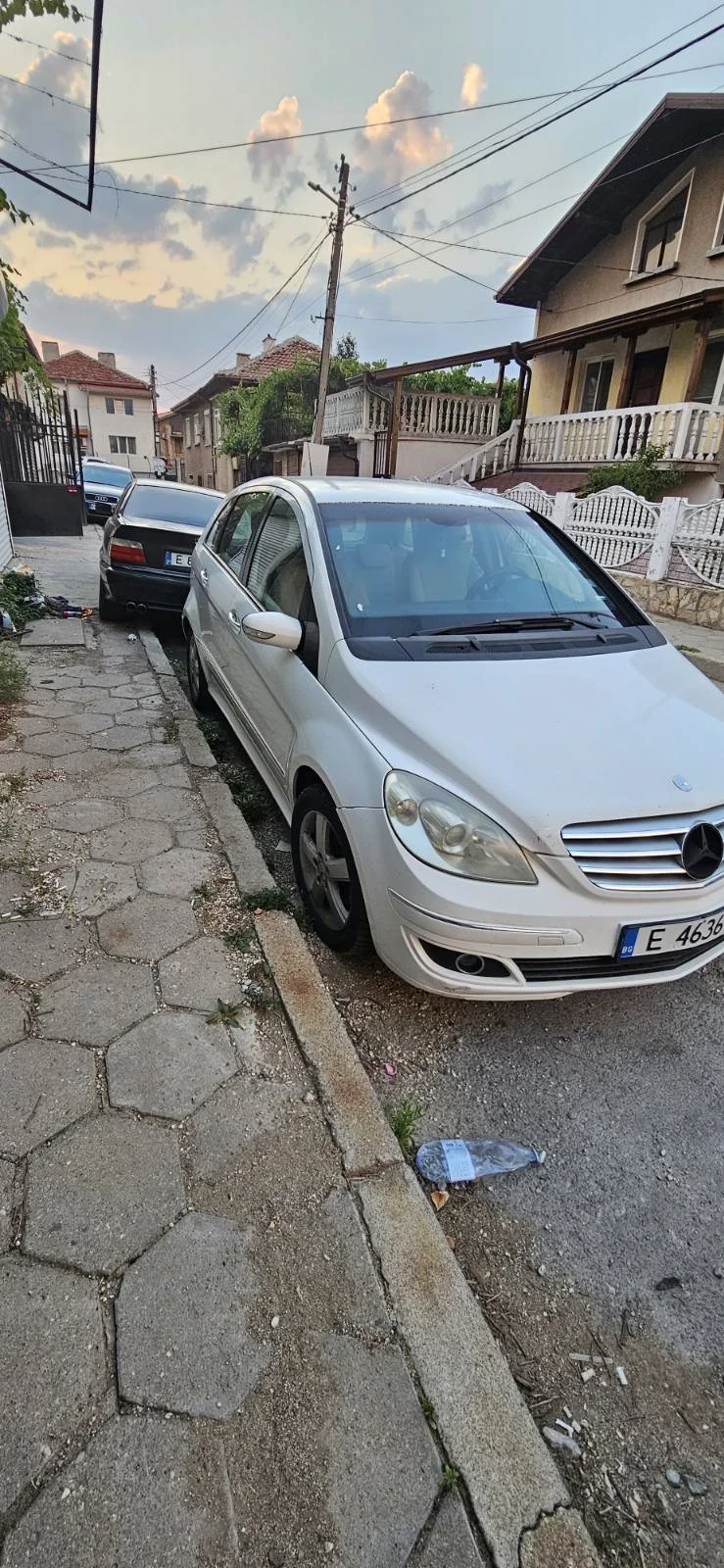 Mercedes-Benz B 200, снимка 6 - Автомобили и джипове - 52268137